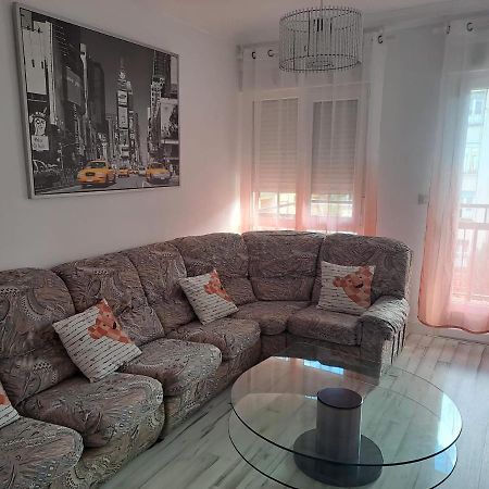 Apartamentos El Conde 산토도밍고데라칼사다 외부 사진
