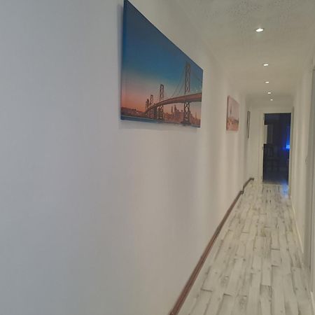 Apartamentos El Conde 산토도밍고데라칼사다 외부 사진