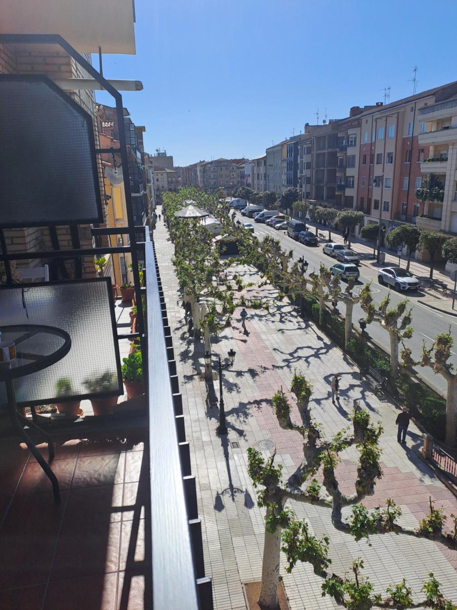Apartamentos El Conde 산토도밍고데라칼사다 외부 사진