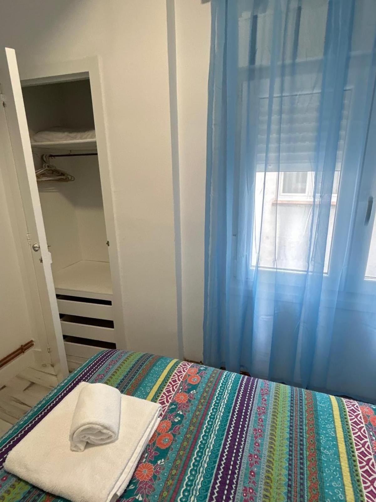 Apartamentos El Conde 산토도밍고데라칼사다 외부 사진