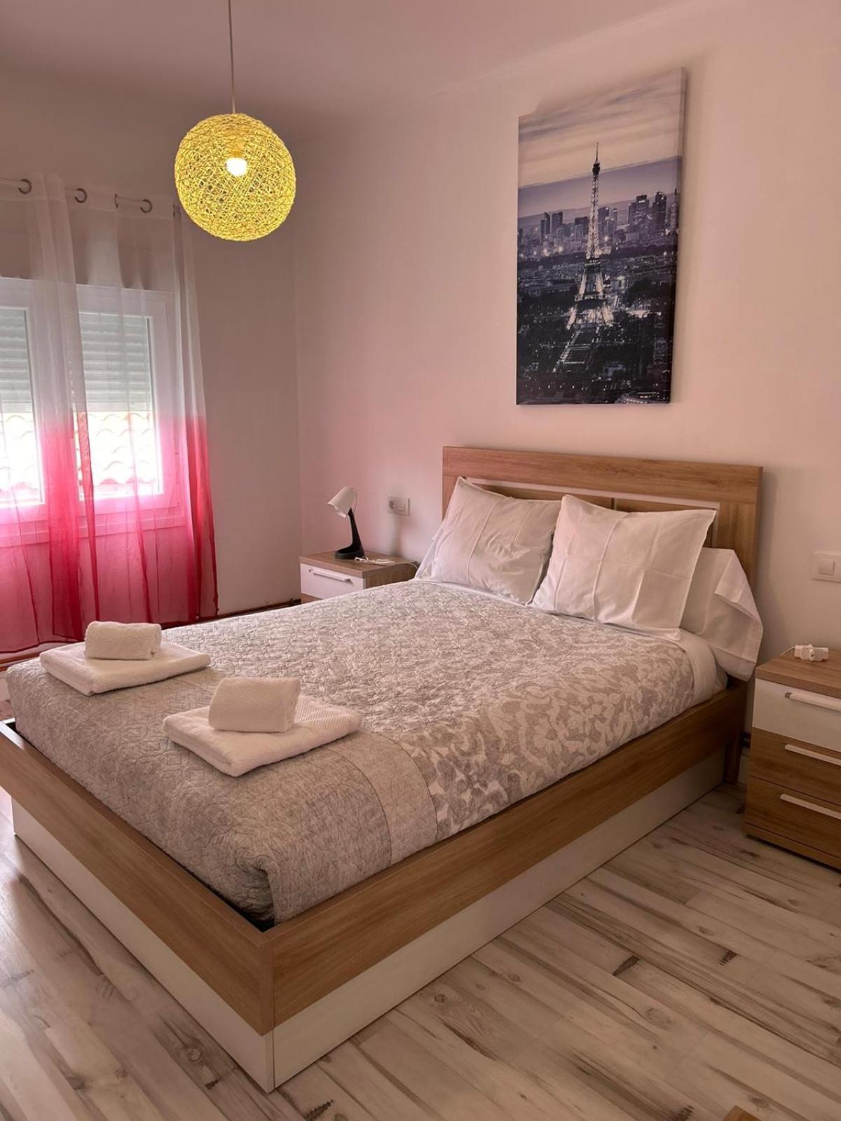 Apartamentos El Conde 산토도밍고데라칼사다 외부 사진